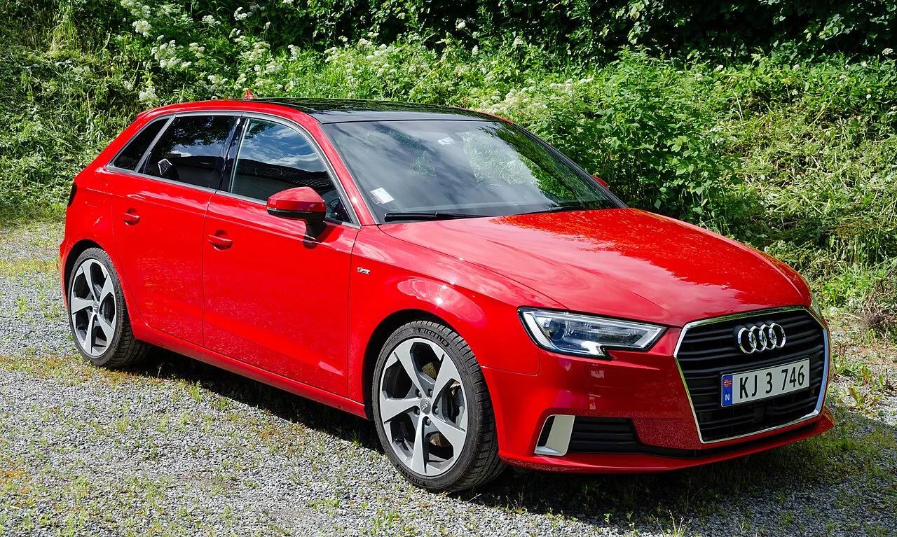 אאודי A3 (Audi A3) — צילום הרכב