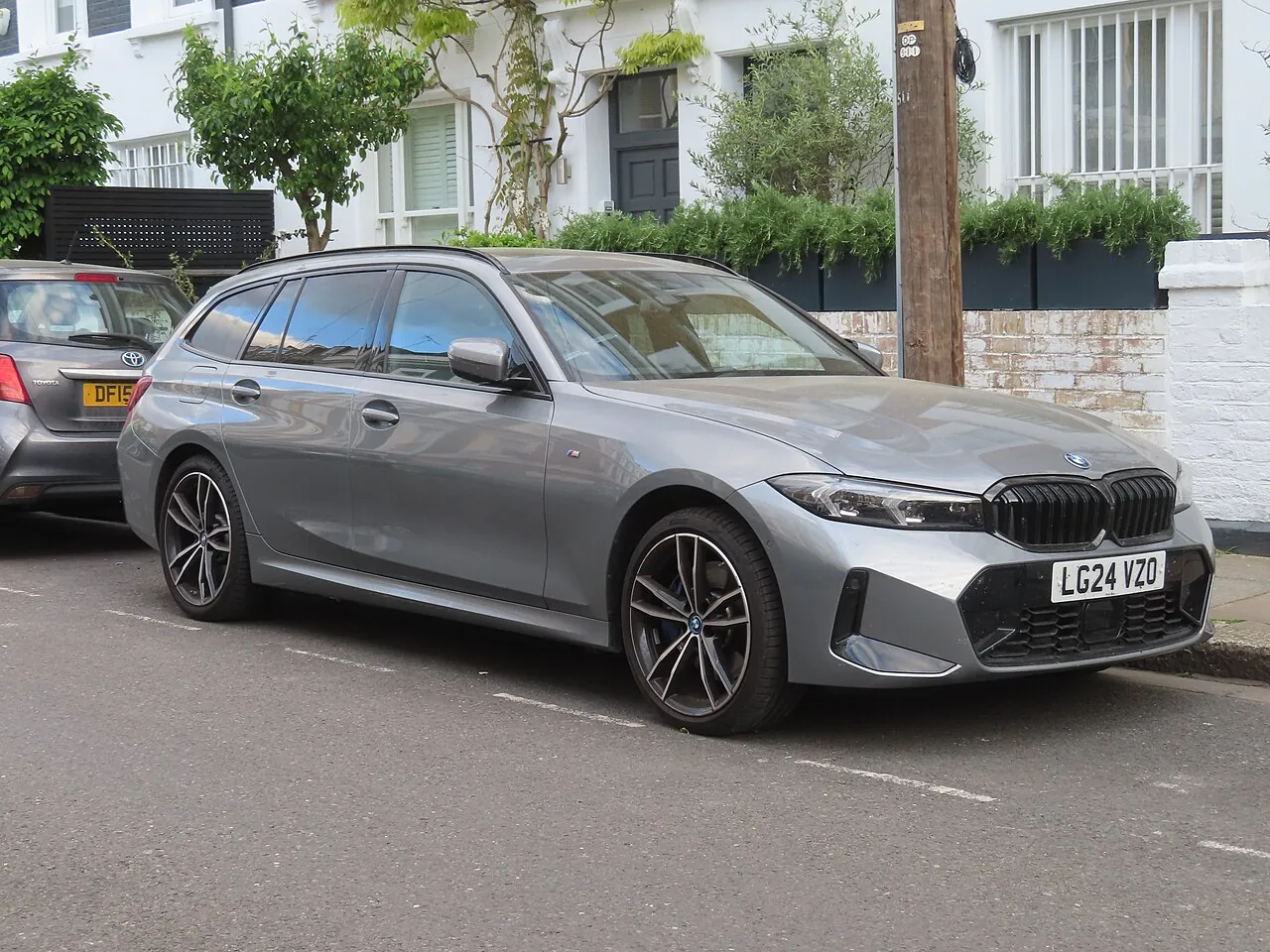 ב.מ.וו סדרה 3 (BMW 3 Series) — צילום הרכב