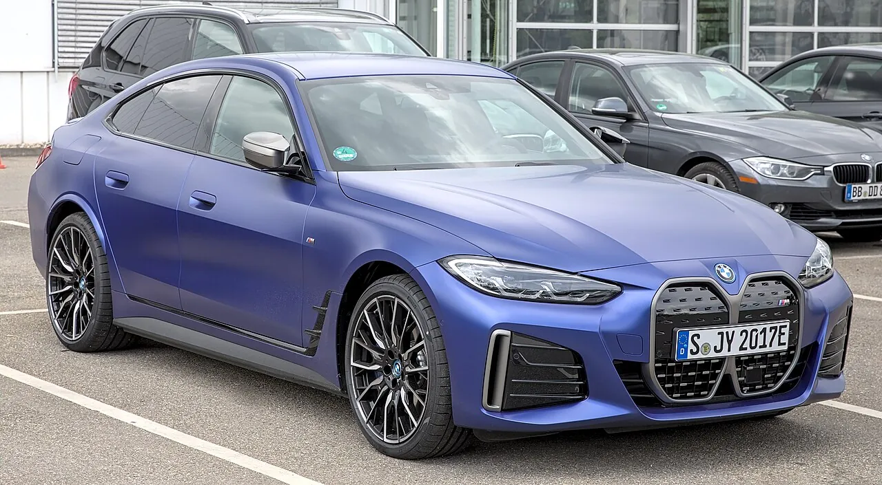 ב.מ.וו i4 (BMW i4) — צילום הרכב