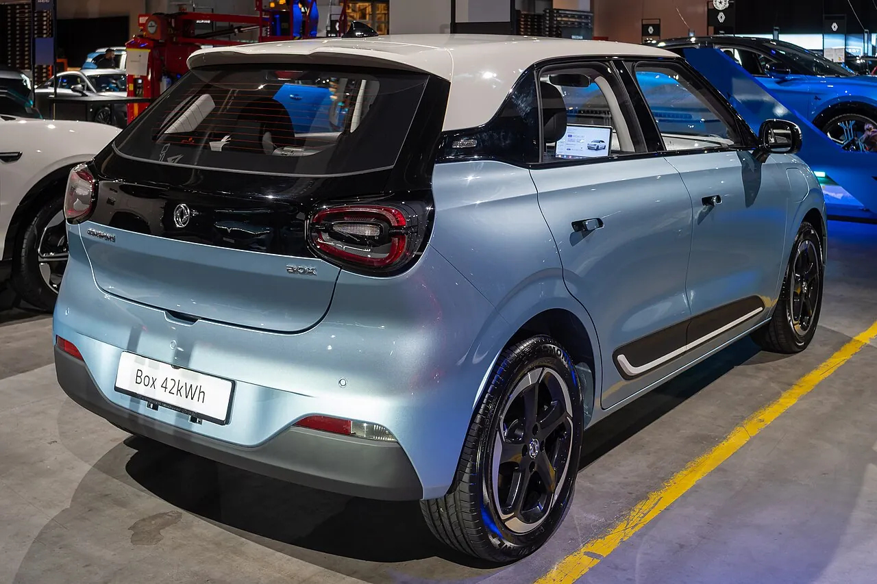 דונגפנג בוקס (Dongfeng BOX) — צילום הרכב
