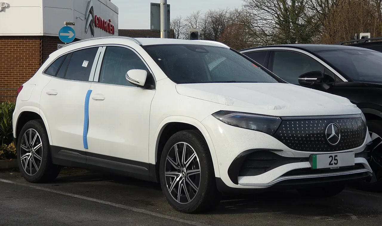 מרצדס EQA (Mercedes-Benz EQA) — צילום הרכב