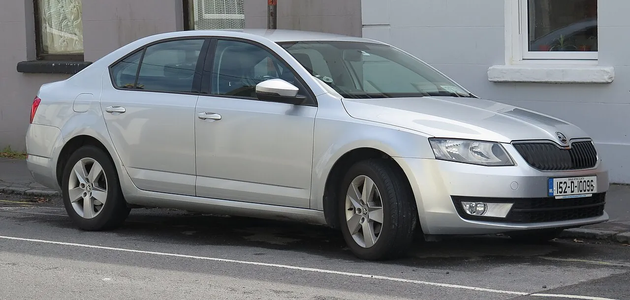 סקודה אוקטביה (Škoda Octavia) — צילום הרכב