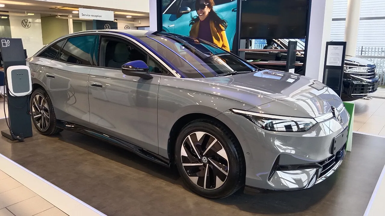 פולקסווגן ID.7 (Volkswagen ID.7) — צילום הרכב