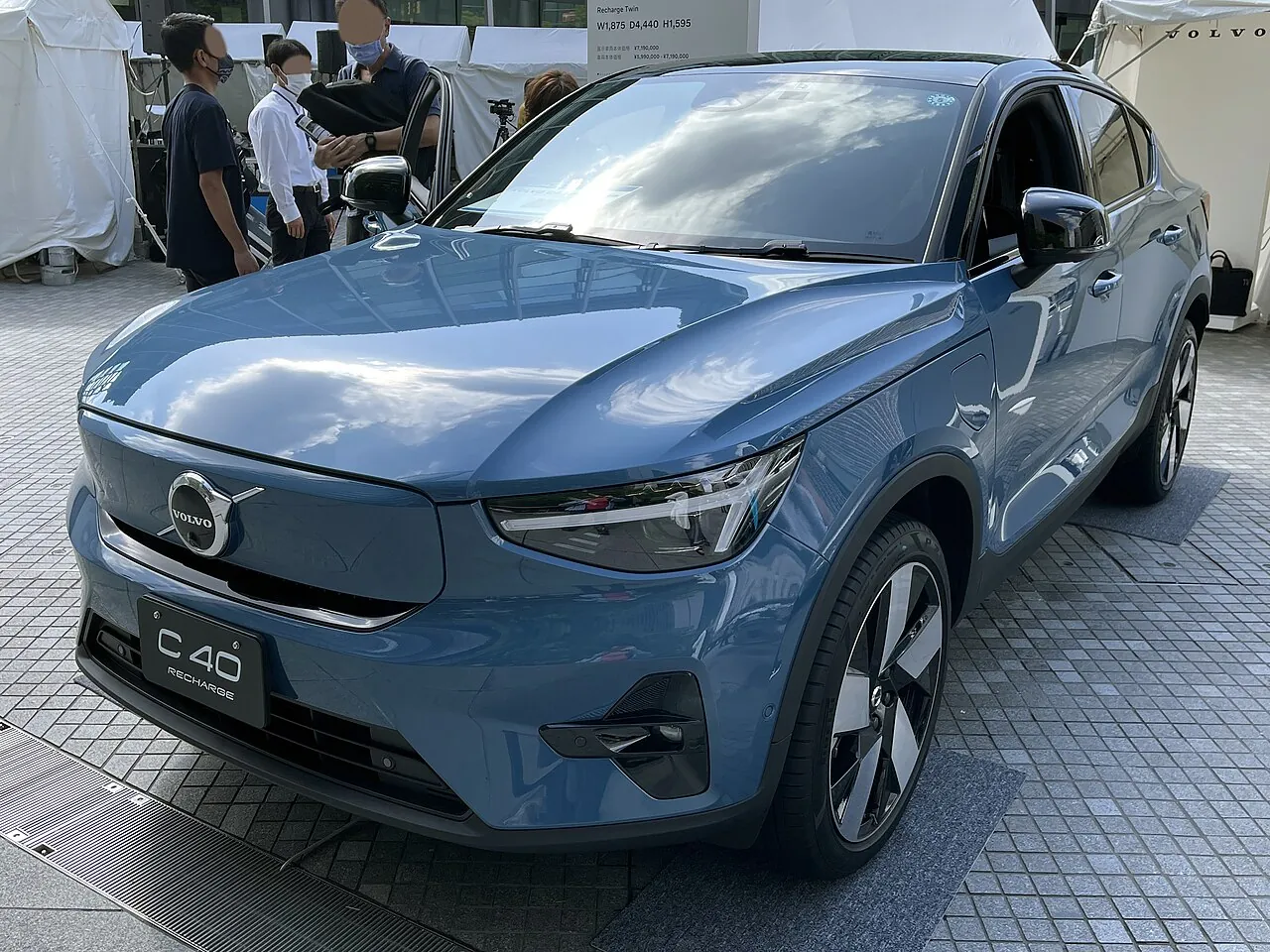 וולוו C40 Recharge (Volvo C40 Recharge) — צילום הרכב